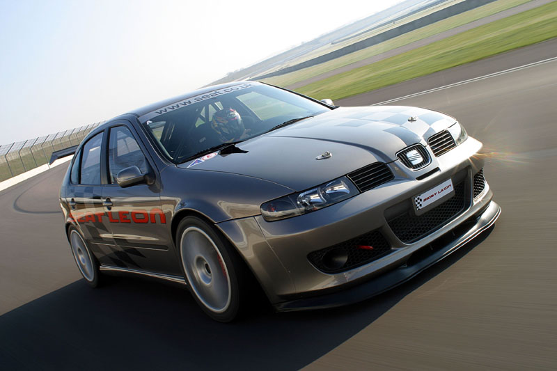 Cupra%20R%20Racer.jpg